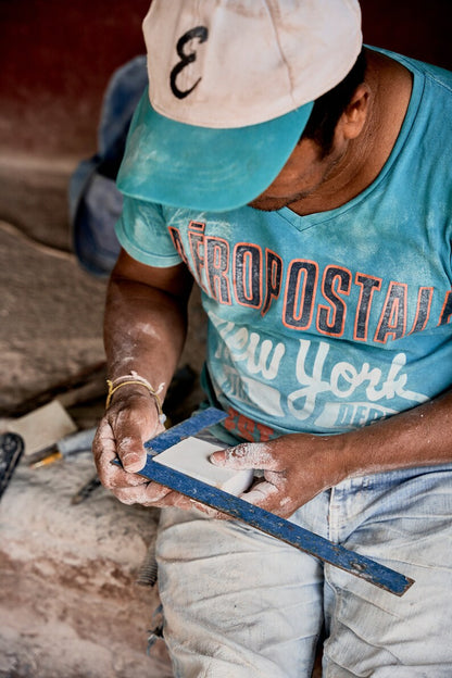 Escritura tallada a mano en esteatita de 2" x 2" - Versículo bíblico Jeremías 29:11