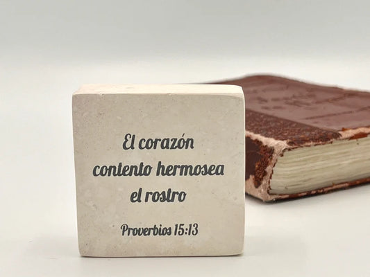 Hand-Carved Soapstone Scripture 3" by 3" - Bible Verse Proverbios 15:13 - Español