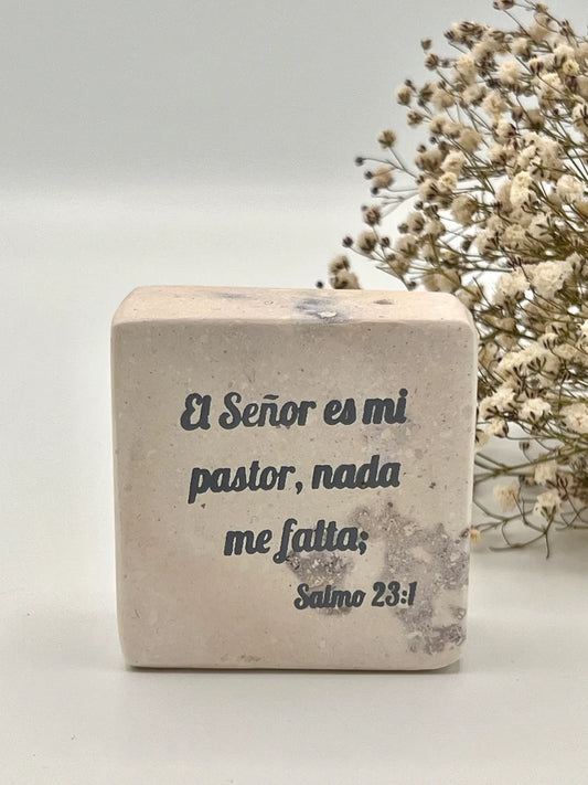 Hand-Carved Soapstone Scripture 3" by 3" - Bible Verse Salmos 23:1 - Español