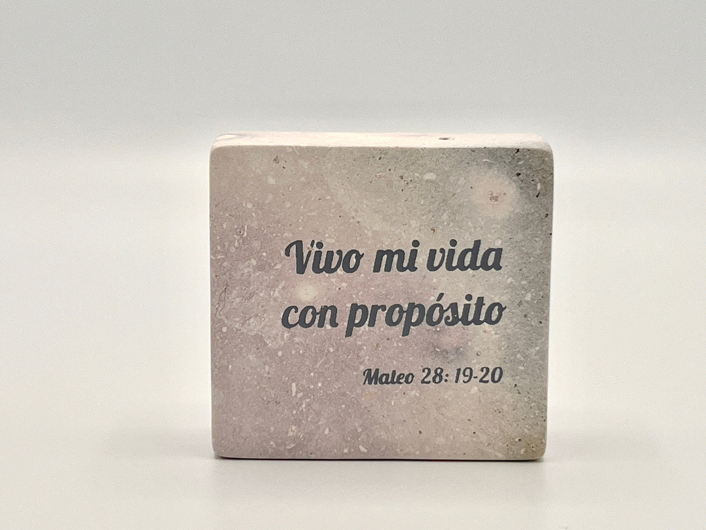 Hand-Carved Soapstone Scripture 2" by 2" - Bible Verse Mateo 28:19-20 - Español