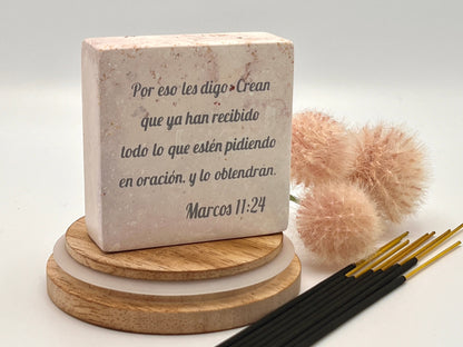 Hand-Carved Soapstone Scripture 3" by 3" - Bible Verse Marcos 11:24 - Español